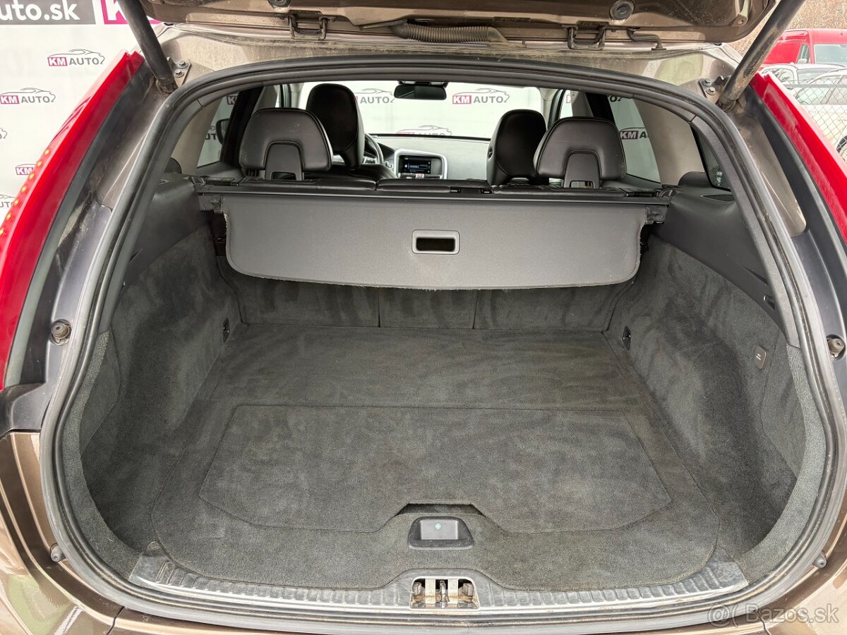 Volvo XC60 D4 AWD 2.4L Summum - 19