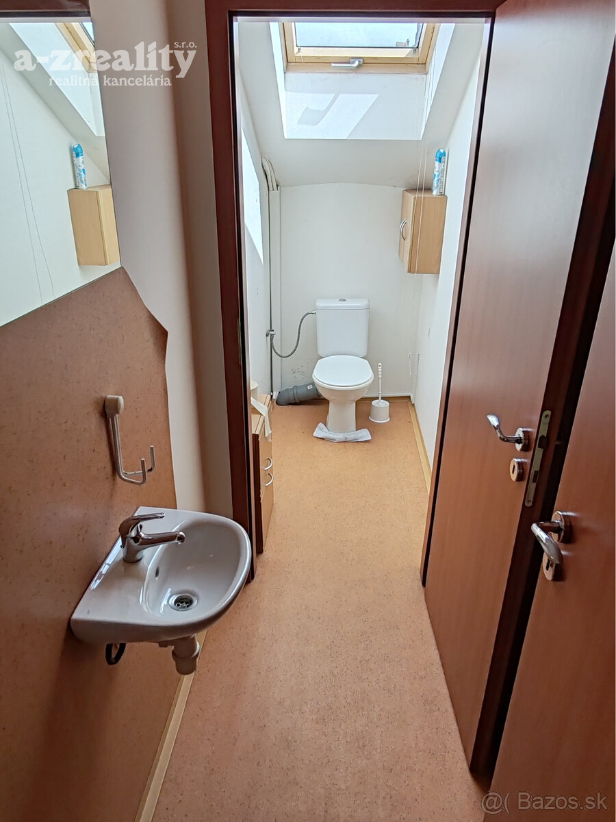 Investičná príležitosť v centre Komárna - 19