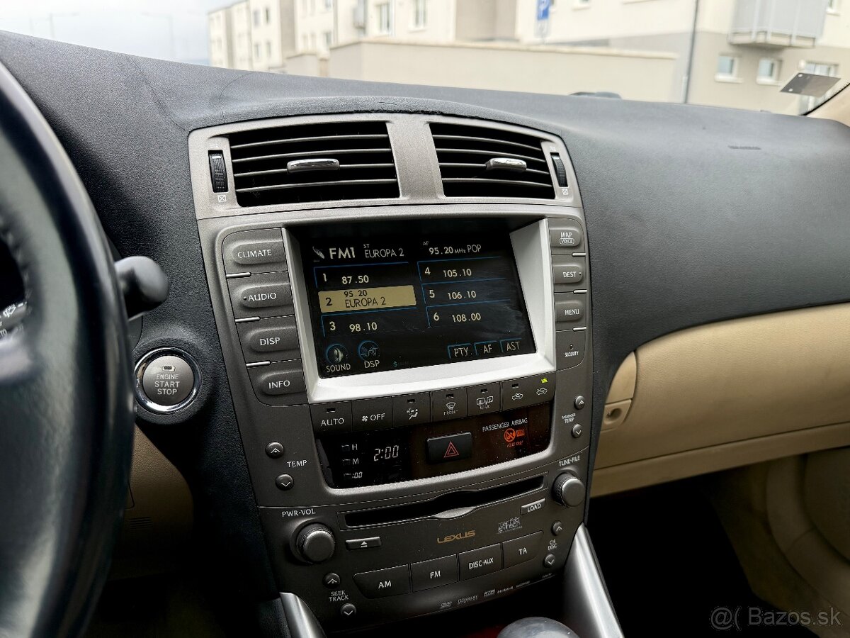 Lexus IS220d NAVI / Keyless / Xenon - 19