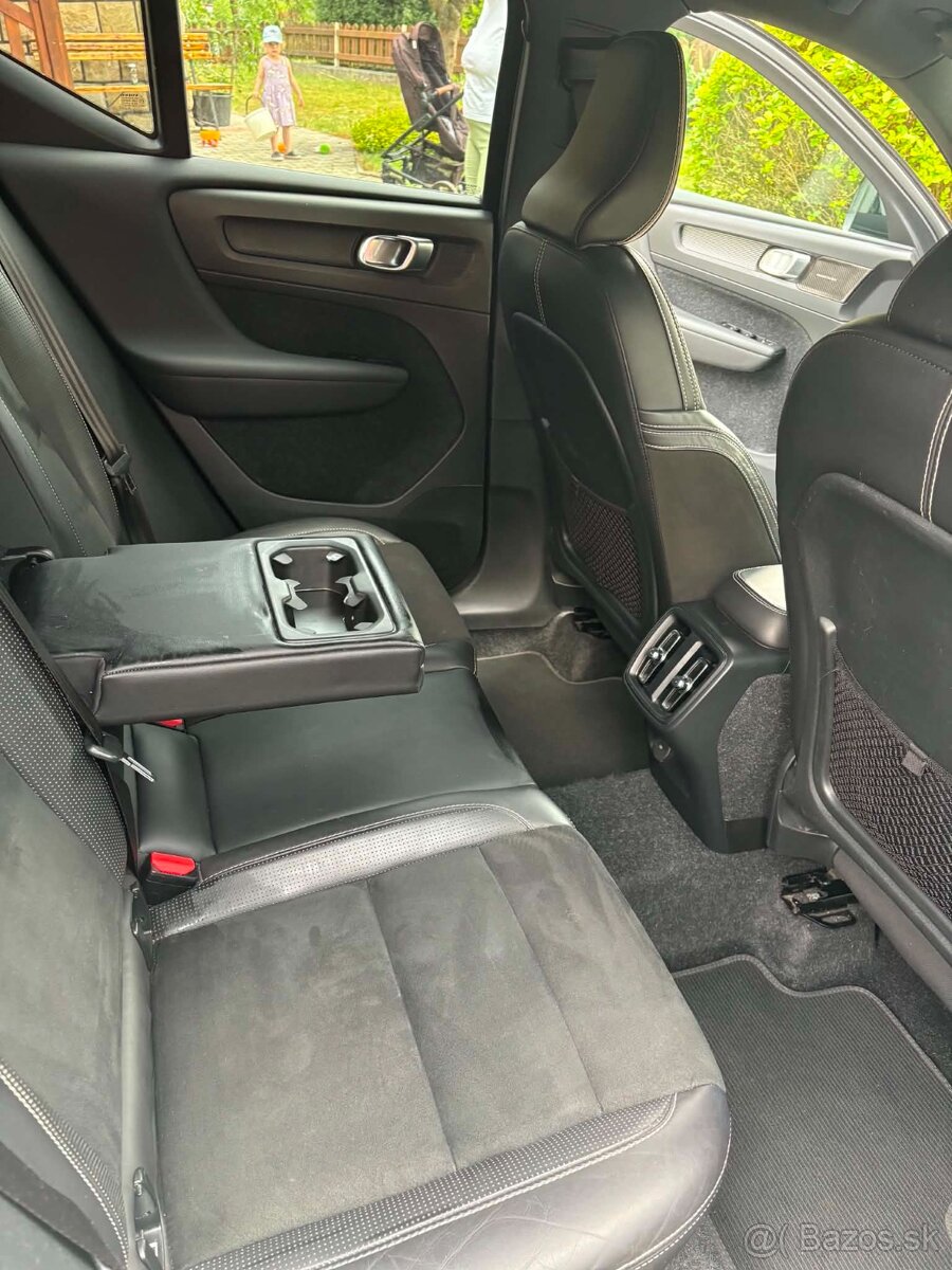 Predám Volvo xc40 - 19