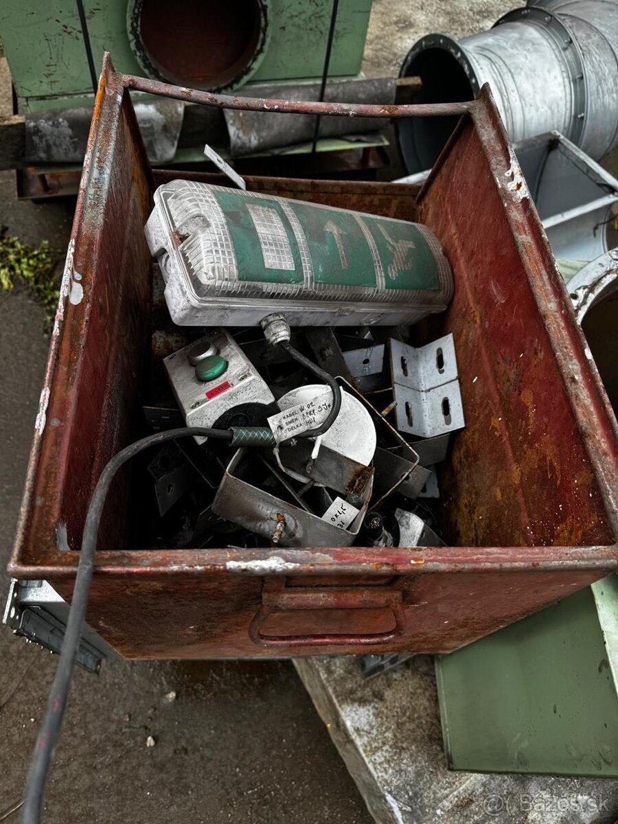 Pískové tryskací zařízení S.A.F. DBS-200RCS (6410) - 19