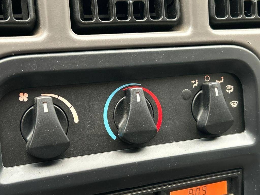 Dodge Viper RT/10 z roku 1993 - 19