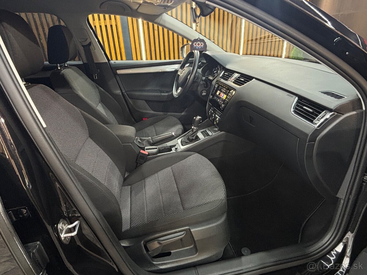 Škoda Octavia Combi 1.4 TSI 150k DSG - 19