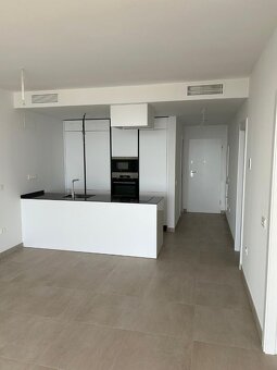 Luxusný apartmán s výhľadom na more v srdci Andalúzie - 19