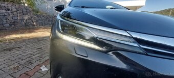 Toyota Corolla sedan executive 2018 - 19