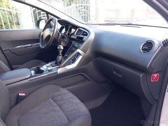 PEUGEOT 3008 1.6 HDI  M6 - 19