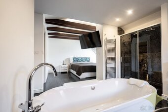 Luxus v kúpelnom mestečku pri Banskej Štiavnici. - 19