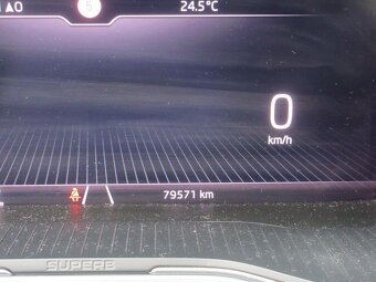 Škoda Superb III Combi 2.0 TDI 110kw DSG 79 000KM - 19