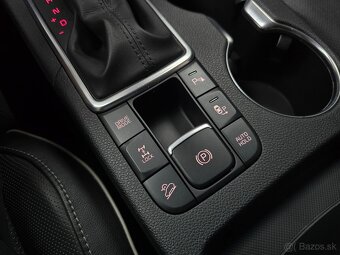 Kia Sportage 2.0 CRDi HP 4WD 185k AT Platinum - 19