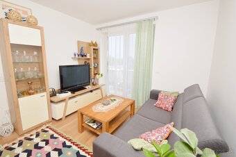 Predaj priestranný 2i byt s 7,15 m2 terasou, pivnica, Rajka - 19
