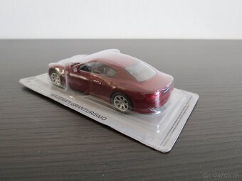 Autíčka modely Škoda, Tatra, Aston Martin, Maserati 1:43. - 19