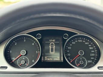 Volkswagen Passat Variant 2.0 TDI CR HIGHLINE - 19