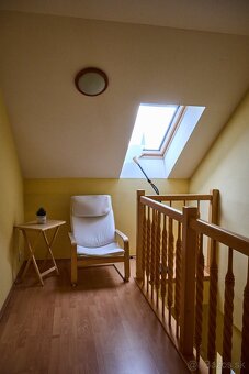 Predám 7 izbový rodinný dom - 19