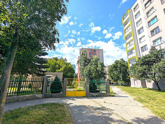 Velký 2 izb. Ostravská (Železníky), LO, OV, 6p, PS, voľný - 19