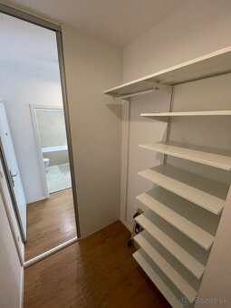 Moderný 2i byt s balkónom v novostavbe Ružinov - 19