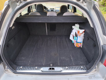 Peugeot 407 SW 1.6 HDi 80kW - 19
