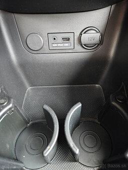 Kia Picanto 1.0i benzín 2012 - 19