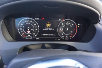 Jaguar F-Pace 2.0D I4 180k Prestige - 19