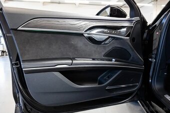 Audi A8 - 19