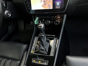 Škoda Superb 2.0 TDI L&K 4x4 DSG,Sk, Canton, Webasto - 19