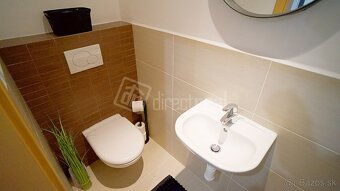 NOVÁ CENA Štýlový investičný  2 izbák s balkónom a parkov - 19