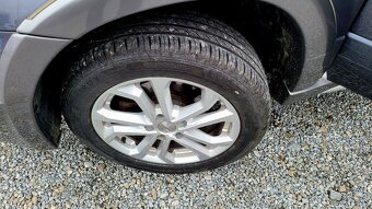 Mitsubishi Outlander 2,4 -118 kw Benzín 4x4 - 19