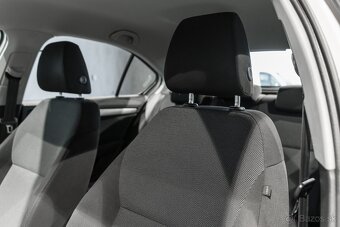 Škoda Octavia 1.6 TDI Active - 19