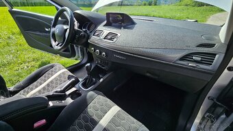 Renault megane coupe - 19