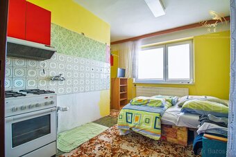 5-izbový rodinný dom v obci Bojná - 19