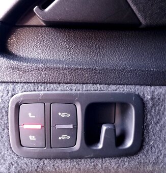 Predam Audi Q7 3.0 TDI Quattro S-line - 19