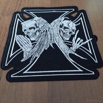 Metal,Rock,CD,DVD,EP,násivky,retiazky,odznaky,plagáty,trická - 19