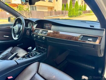BMW E61 530d LCI INDIVIDUAL -SOFTCLOSE- PANORÁMA - 19