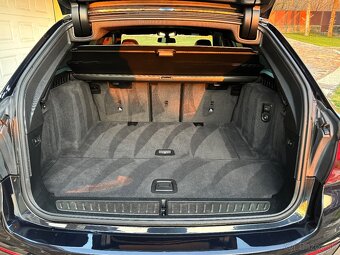 BMW 520d M packet, Carbonschwarz, 148.000km, 18.990 eur net. - 19