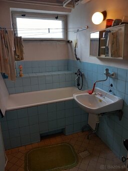 AKCIA Rodinný dom s krásnou záhradou - Kováčová - 19