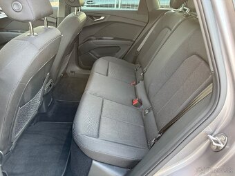 Audi Q4 e-tron, 45 Quattro 195kW, 11/2022, DPH, matrix - 19