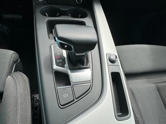 Audi A4 40 2.0 TDI mHEV S line S tronic - 19
