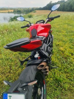 Mv agusta brutale 800 - 19