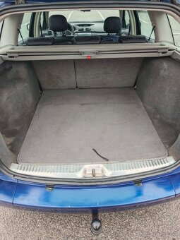 Renault Laguna Grandtour - 19