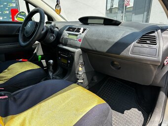 Citroën C4 1.6i 16V - 19