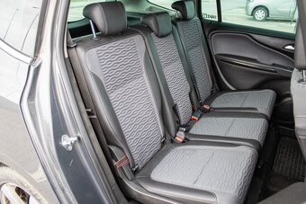 Opel Zafira 2013 - 19