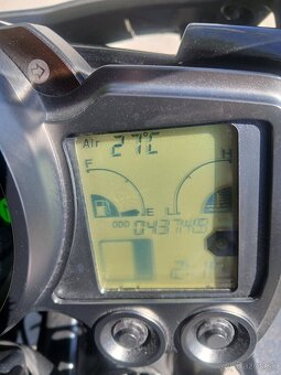 Yamaha FJR 1300 - 19