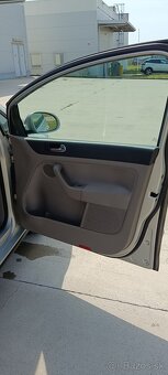 GOLF plus + 1,6 tdi iba 81.000km - 19