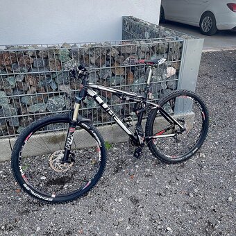 Predam celoodpruzeny CUBE - 19