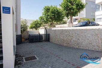 Novalja – luxusný apartmán s výhľadom na more - 19