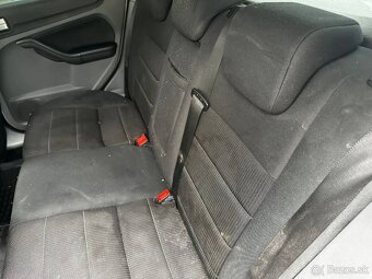 Ford Focus 1.8 benzín - 19