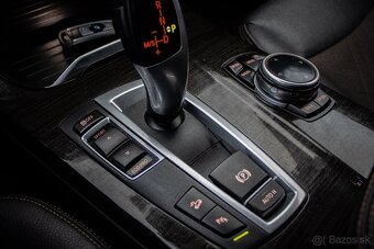 BMW X3 xDrive20i, 135kW, A8 - 19