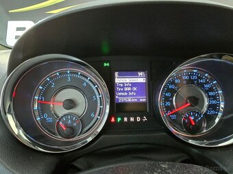 Lancia Voyager 2.8 CRD Gold - 19