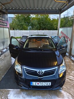 Toyota Avensis Combi T27 2011 2.0D-4D - 19