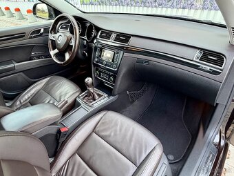Škoda Superb Combi Laurin&Klement 2.0TDI CR 170ps Manuál - 19