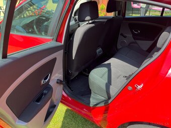 RENAULT MEGANE 1.6 benzín - 19